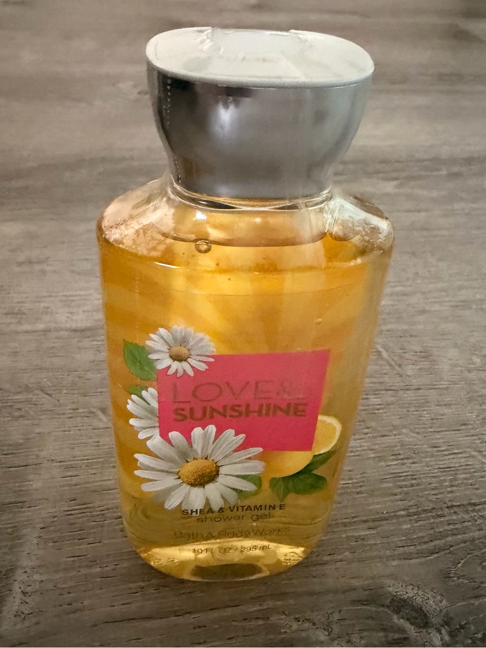 Bath & Body Works Love & Sunshine Shower Gel - Yellow with Pink Label